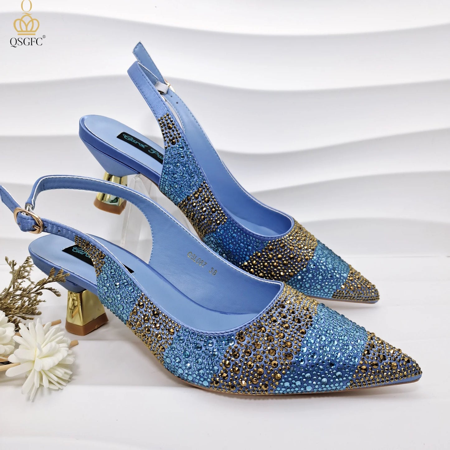 Women Heel Party Shoes Italian Design. Green Shoes And Bag Set.