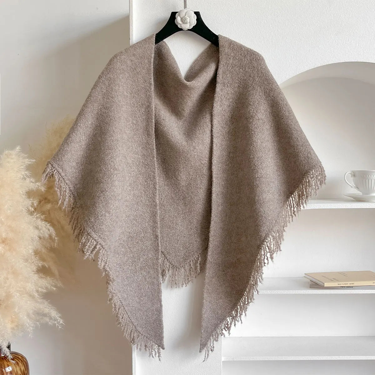Autumn and Winter New Women's Neck Wrap.