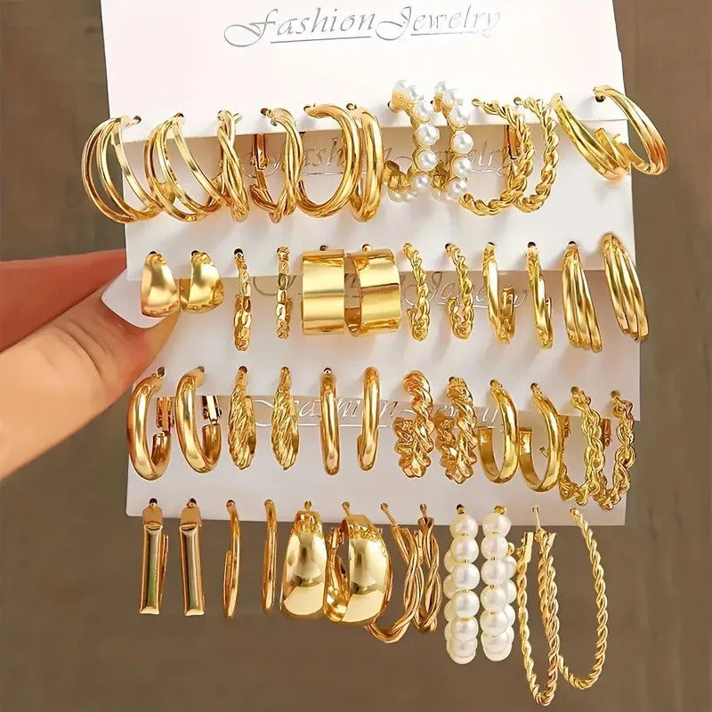 Sets of Earrings. - BLAKESTORE-NG
