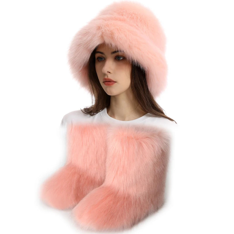 Women's Fur Snow Boots with Hat.