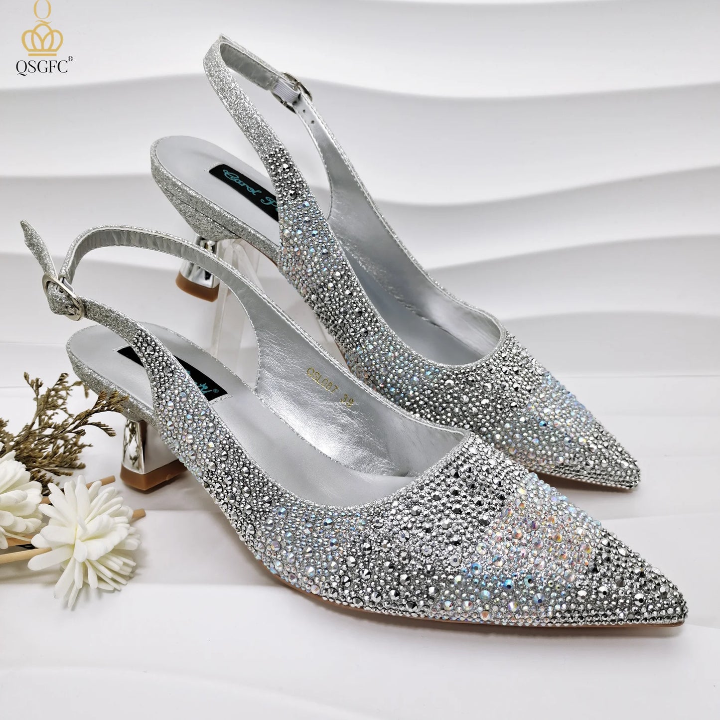 Women Heel Party Shoes Italian Design. Green Shoes And Bag Set.
