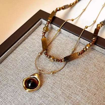 Retro Temperament Layered Tiger Eye Stone Pendant Necklace.