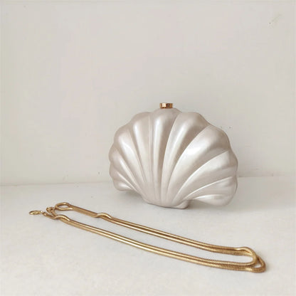 Acrylic Shell Ladies Clutch Purse.