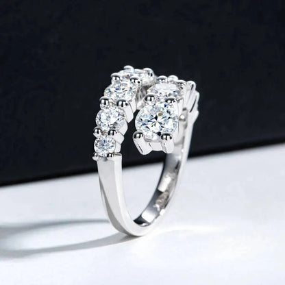 Twist Moissanite Band