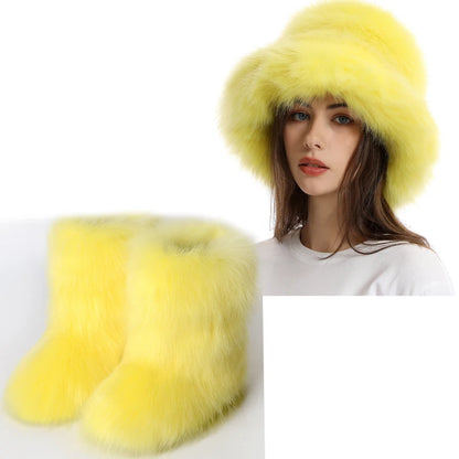 Women's Fur Snow Boots with Hat.