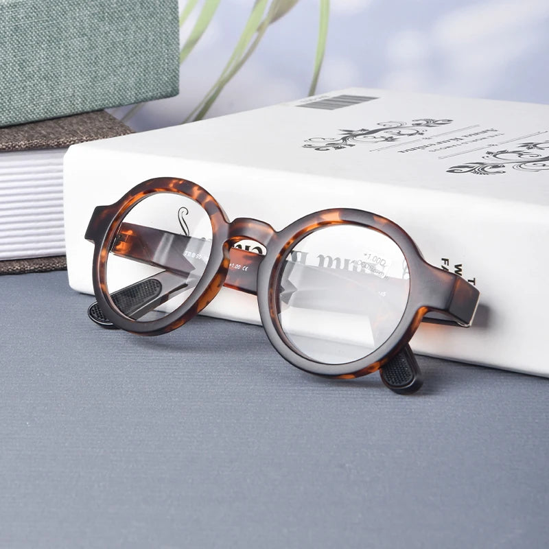 Unisex Pescription Glasses.