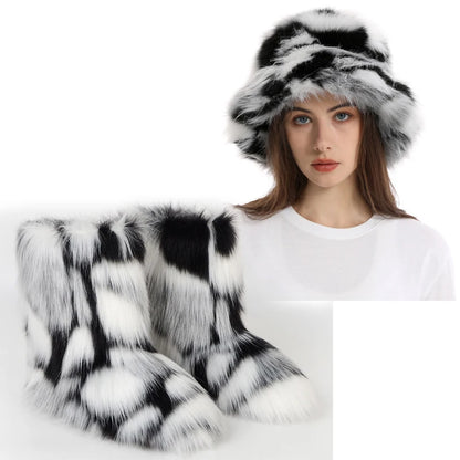 Women's Fur Snow Boots with Hat.