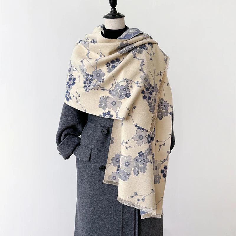 New Elegant Ladies' Jacquard Scarf.