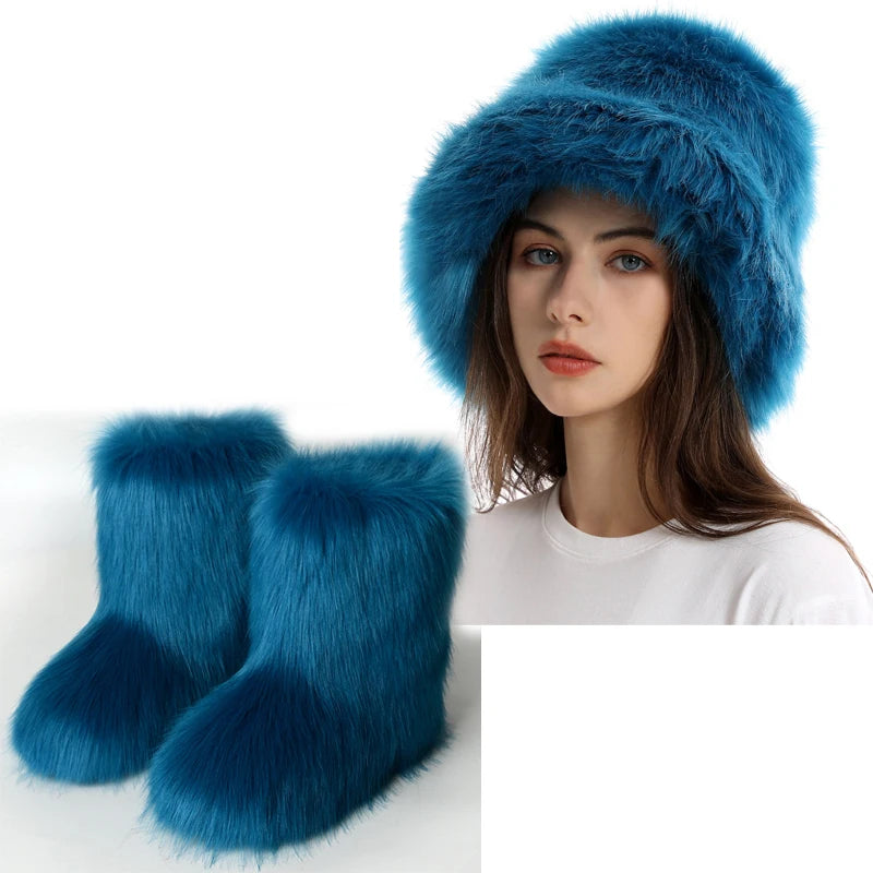 Women's Fur Snow Boots with Hat.