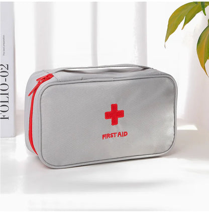 Large Capacity First Aid Kits. - BLAKESTORE-NG