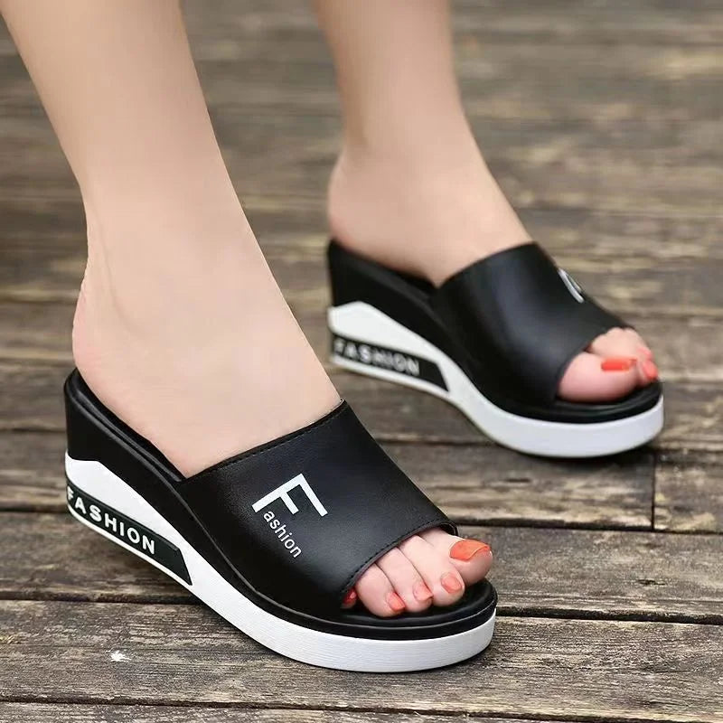 Women Slippers High Quality Thick Sole Leather Slippers.
