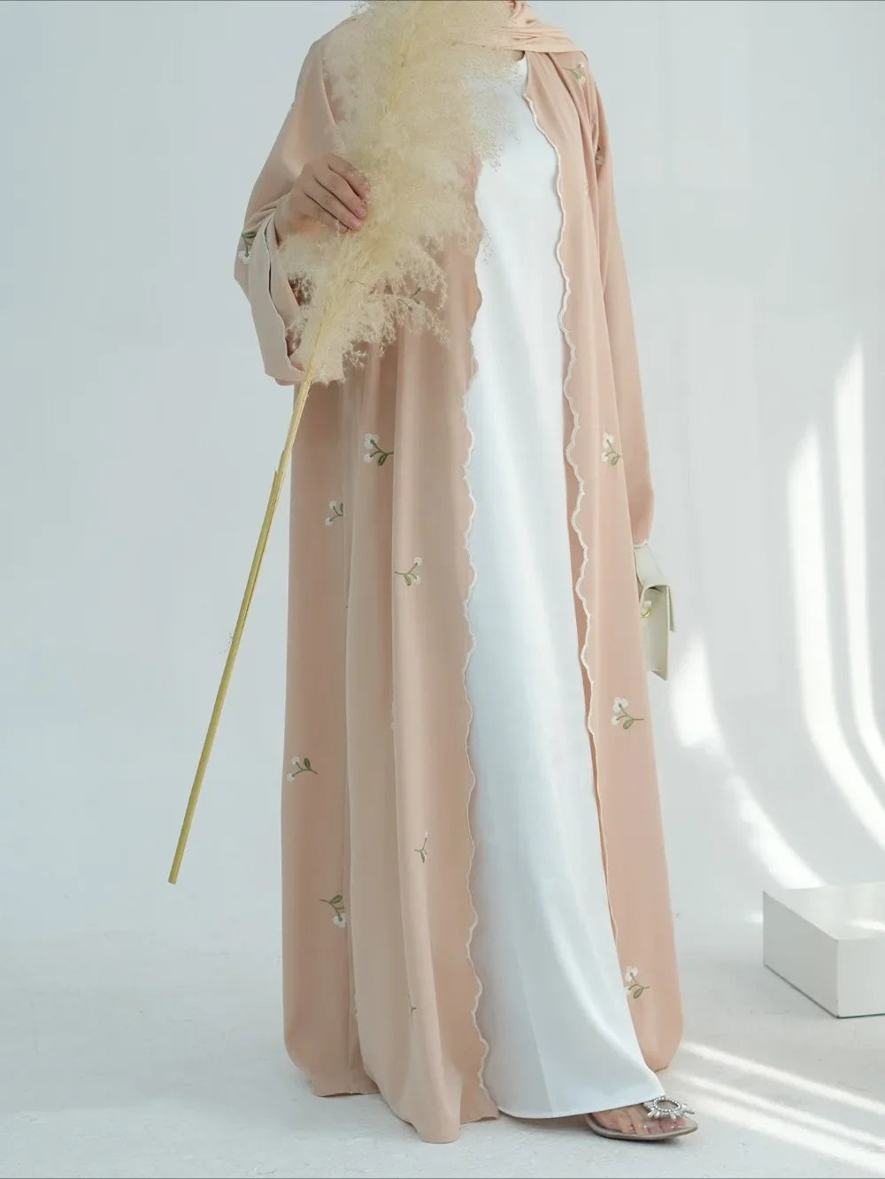 Muslim Women Abaya Embroidery Cardigan.