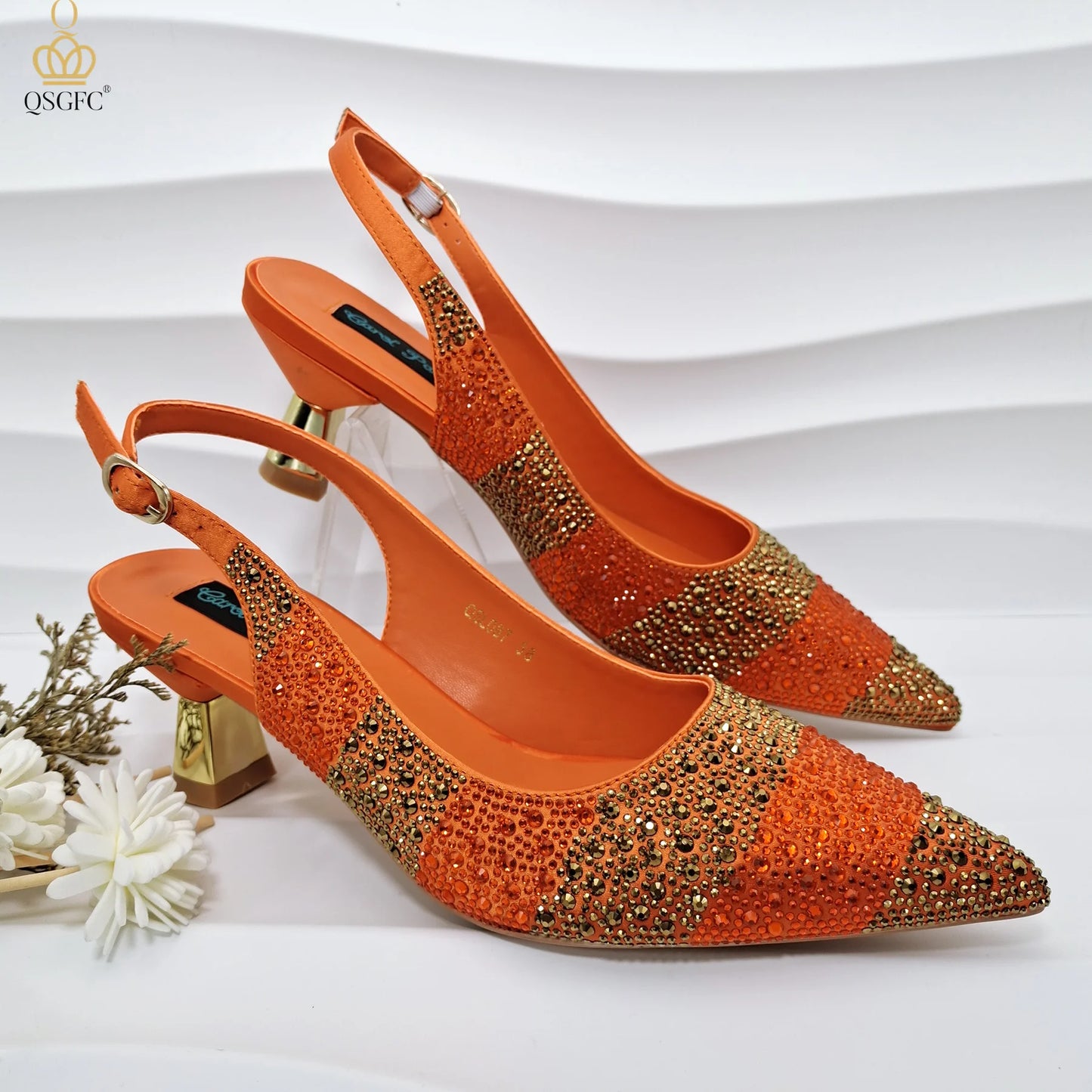 Women Heel Party Shoes Italian Design. Green Shoes And Bag Set.