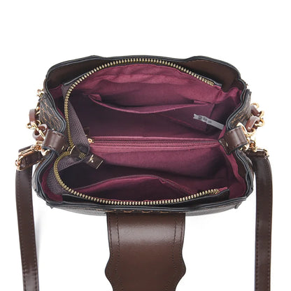 Single Shoulder Straddle Purse.