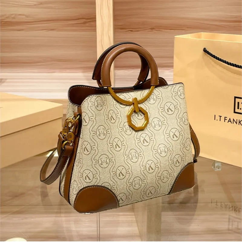 Women's handbag. Genuine leather carrying bucket bag. - BLAKESTORE-NG