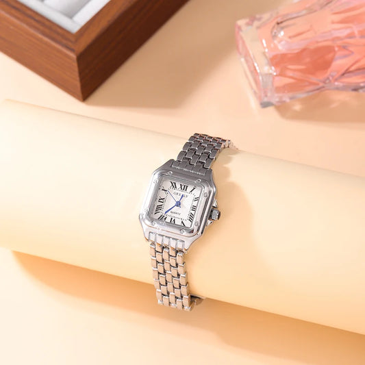Luxury Women's Quartz Watch Gold and Silver Chains. - BLAKESTORE-NG