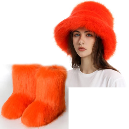 Women's Fur Snow Boots with Hat.