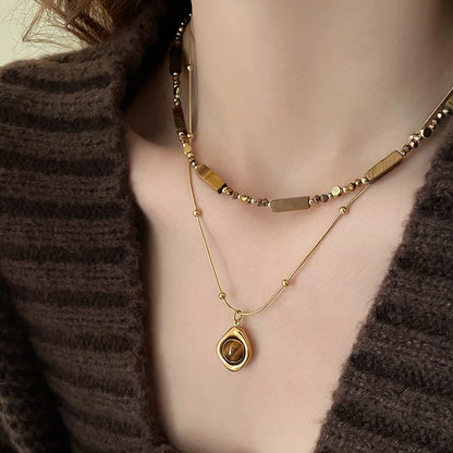 Retro Temperament Layered Tiger Eye Stone Pendant Necklace.