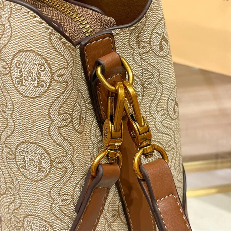 Women's handbag. Genuine leather carrying bucket bag. - BLAKESTORE-NG
