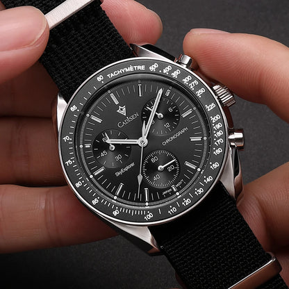 Luxury Quartz Wrist Watch For Men.