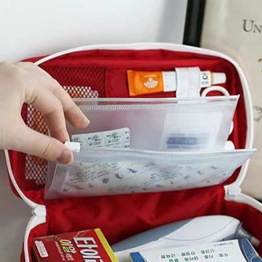 Large Capacity First Aid Kits. - BLAKESTORE-NG